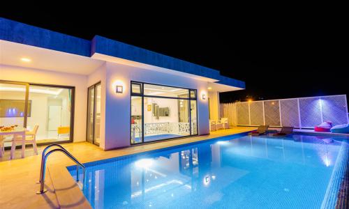 Villa Nur — 35