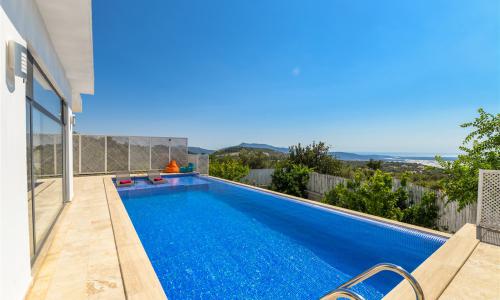 Villa Nur — 3