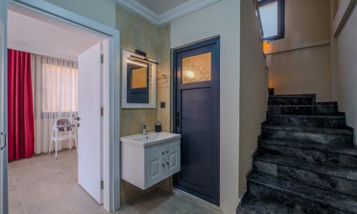 Villa Maria 2 — 34