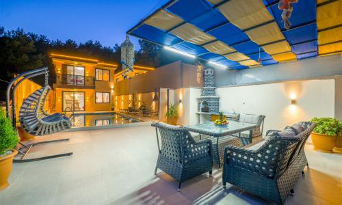 Villa Maria 2 — 5
