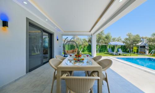 Villa Olive — 13