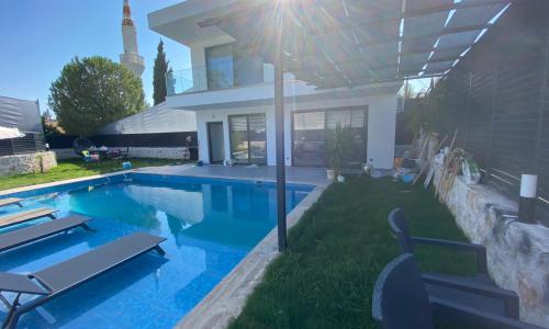 Villa Oreo — 2