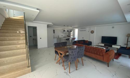 Villa Oreo — 11
