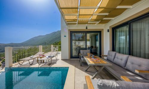 Villa Oriente — 10