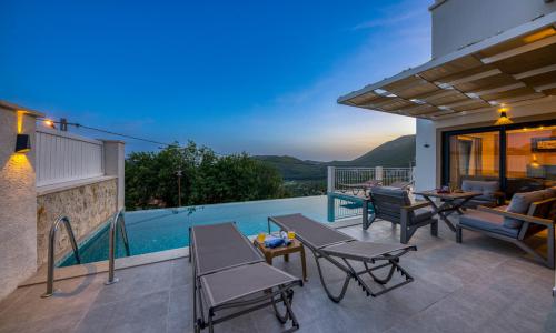 Villa Oriente — 26
