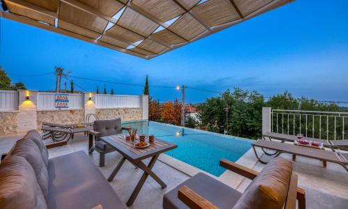 Villa Oriente — 32