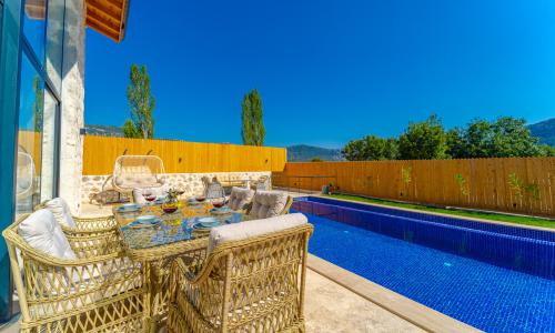 Villa Orion Bezirgan — 12