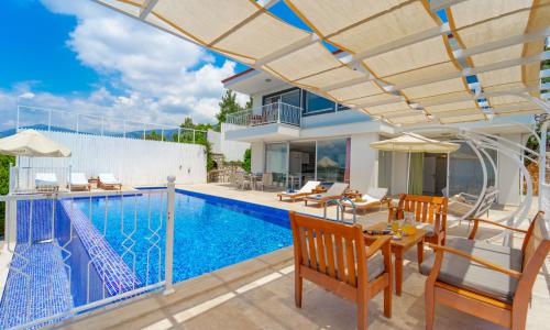 Villa Oscar — 3