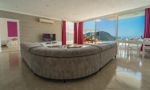 Villa Oscar — 35