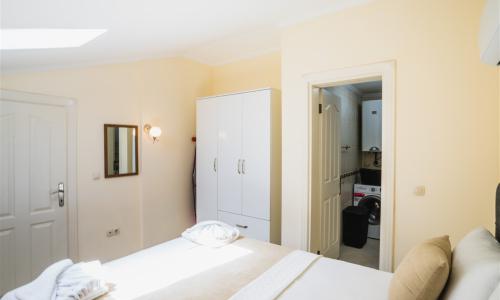 Villa Oyster 1 — 24