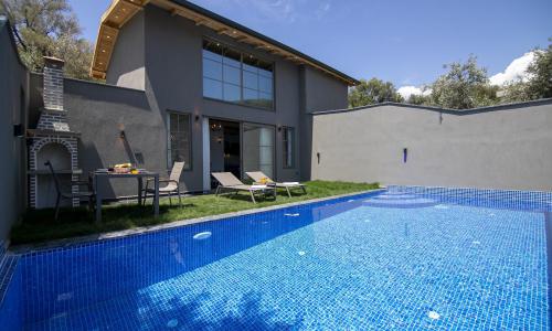 Villa Palace Small — 7