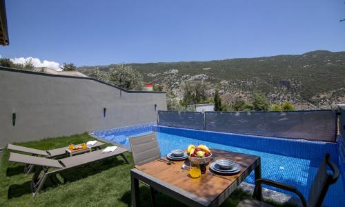 Villa Palace Small — 9