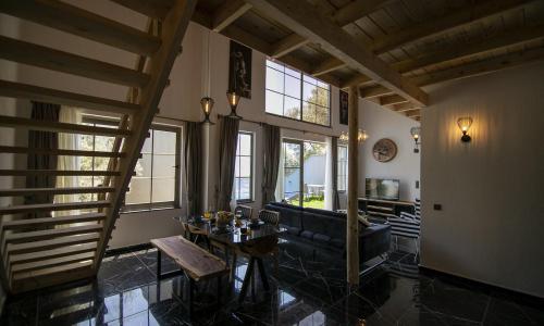 Villa Palace Small — 15