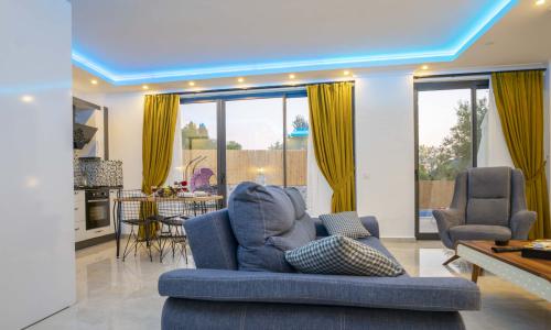 Villa Palas — 17