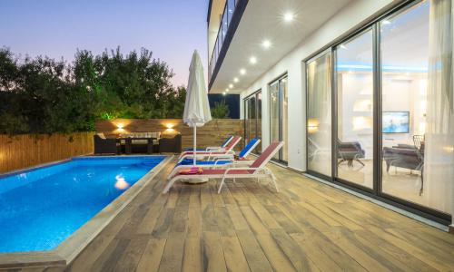 Villa Palas — 14