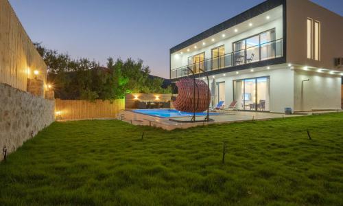Villa Palas — 9
