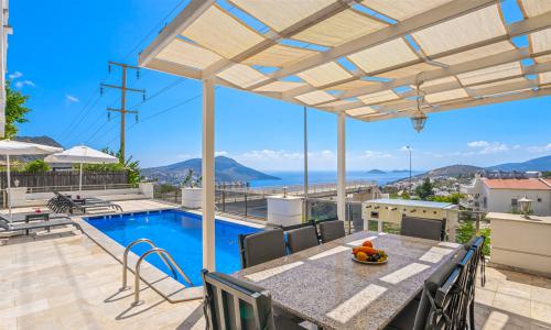 Villa Palm — 16