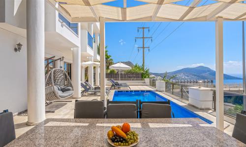 Villa Palm — 12