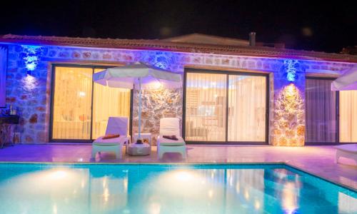 Villa Pamir — 16