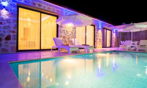 Villa Pamir — 12