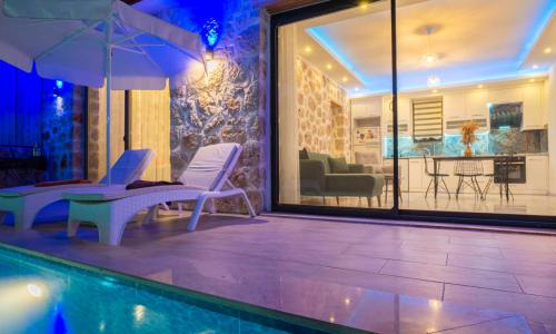 Villa Pamir — 17