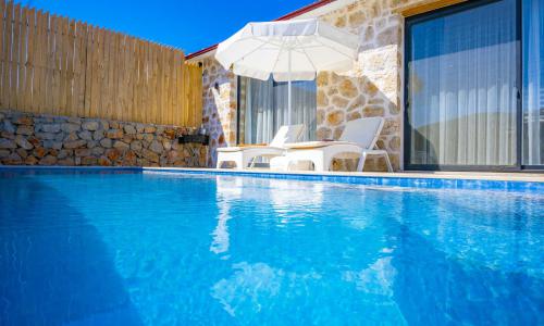 Villa Pamir — 8