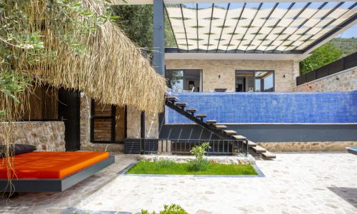 Villa Panama — 2