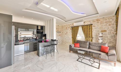 Villa Panama — 10
