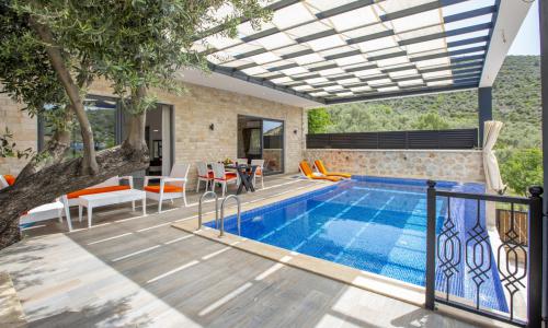 Villa Panama — 9