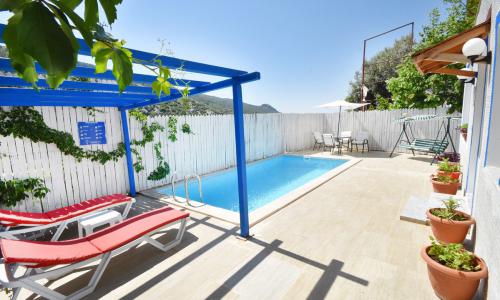 Villa Pandora 1 — 3