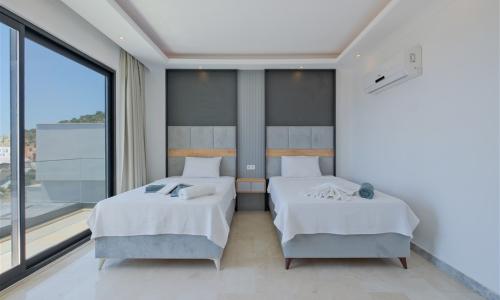 Villa Max Panora 1 — 50