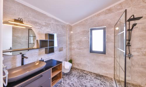 Villa Parle — 61