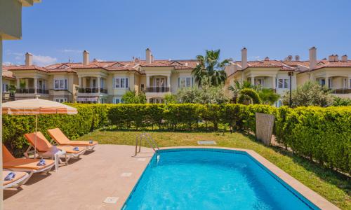 Villa Pearl 4 — 8