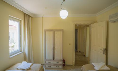 Villa Pearl 4 — 32