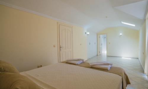 Villa Pearl 4 — 35