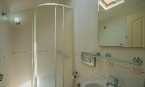Villa Pearl 4 — 36