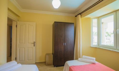 Villa Pearl 7 — 28