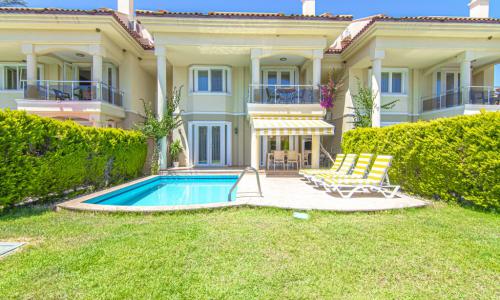 Villa Pearl 8 — 1