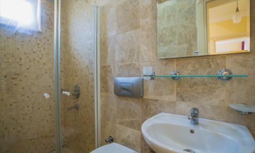 Villa Pearl 9 — 28