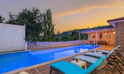 Villa Peri — 11