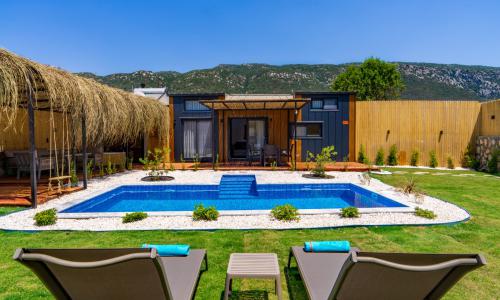 Villa Perla House