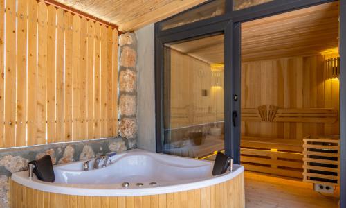 Villa Perla House — 35