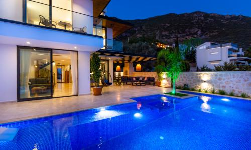 Villa Phi — 112