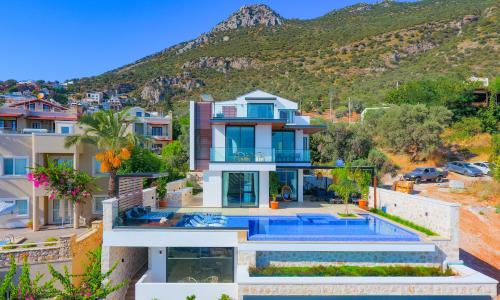 Villa Phi — 6