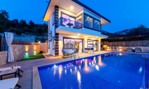 Villa Pilot — 2