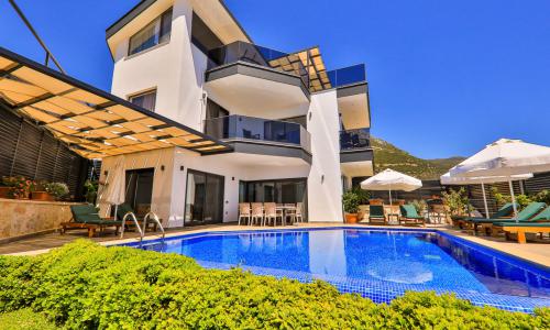 Villa Pınar Kördere — 4