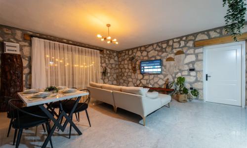 Villa Pine Garden 2 — 27