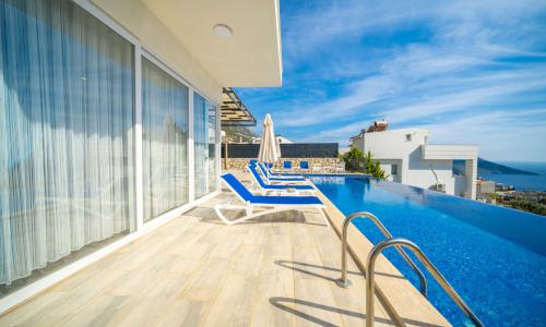 Villa Platos — 17