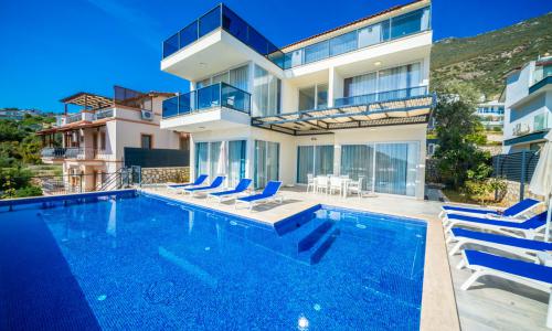 Villa Platos — 5