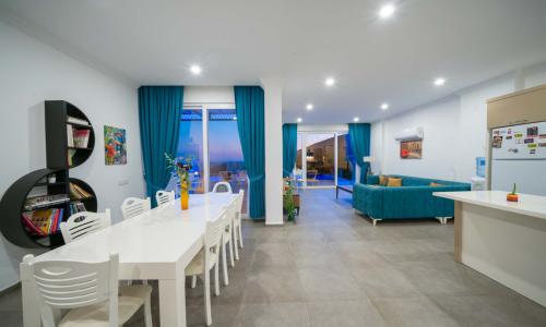 Villa Platos — 55
